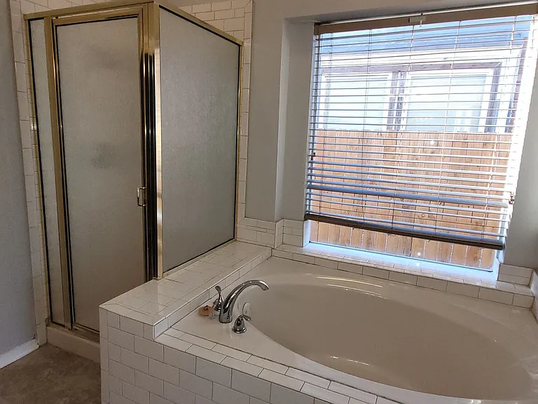 4826 Fern Lk — Photo 11