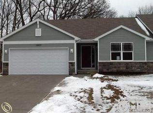 844 Spirea, Howell, MI 48843