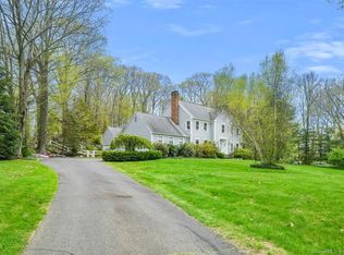 674 Middle Road Tpke, Woodbury, CT 06798
