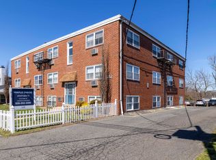 616 E Main St #A32-c21, Maple Shade, NJ 08052