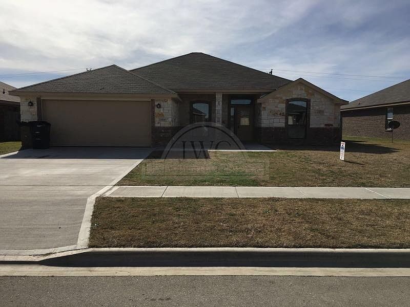 1st image of 3504 Breeder Ln