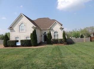 618 Lee Rd, Lebanon, TN 37087