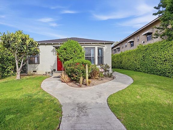 4th image of 2613 Jeffries Ave