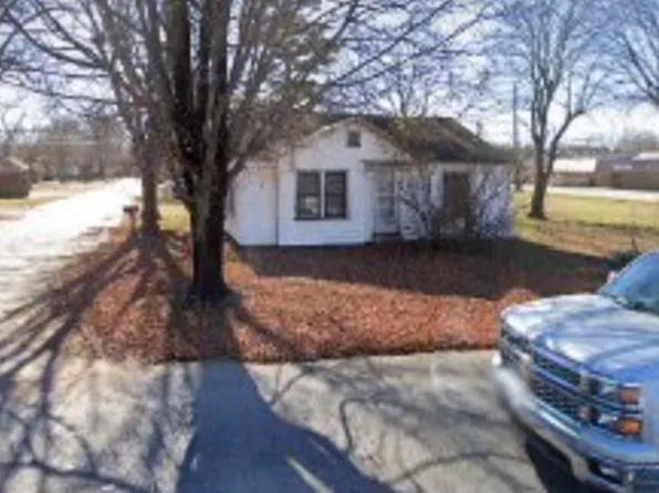 3103 Main Dr, Fayetteville, AR 72704
