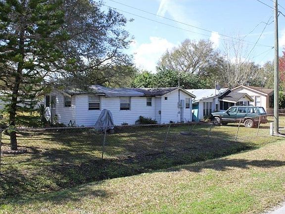 2nd image of 1100 Dawes Ave