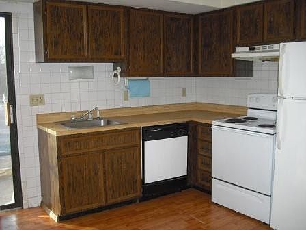 2nd image of 3008 Mayer Dr