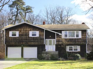 939 Woodlane Rd, Jackson, NJ 08527