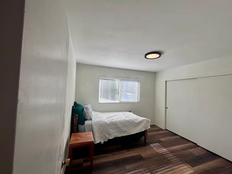 5743 Coke Ave — Photo 22
