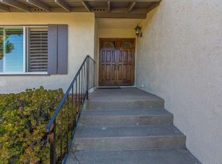 835 E Calle Pinata, Thousand Oaks, CA 91360