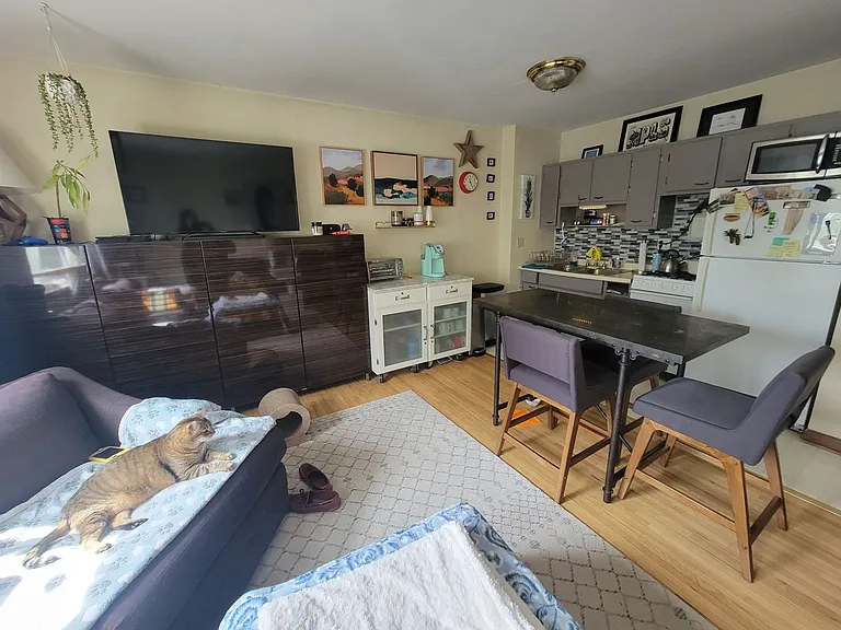 327 University Ave SE — Photo 20