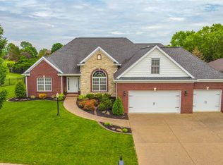 2056 Long Cove Cir, Newburgh, IN