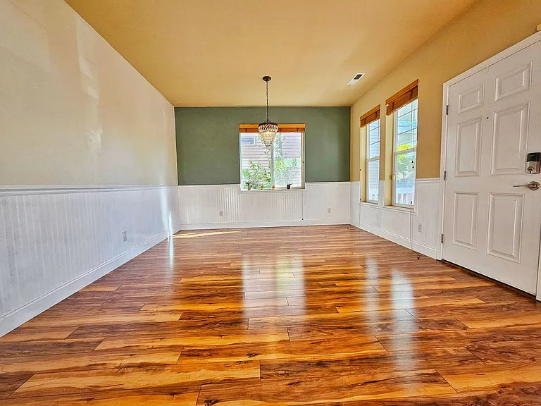 6630 Francis Ave SE — Photo 7