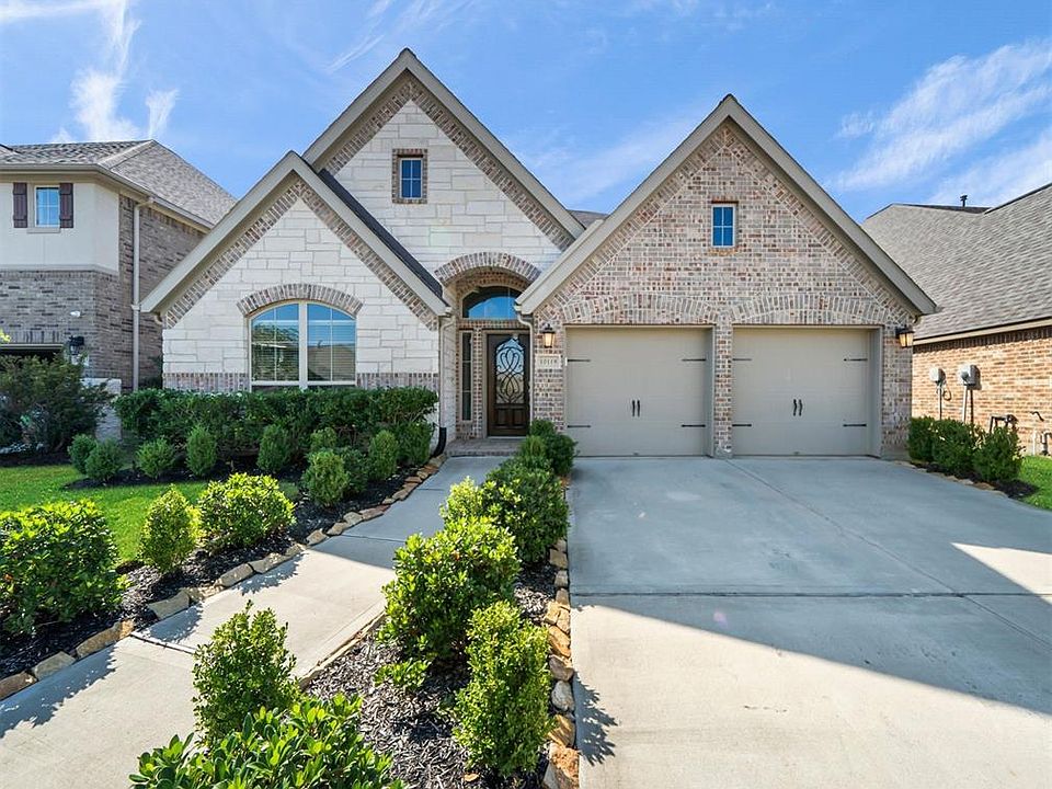 1st image of 10119 Deerpark Dr