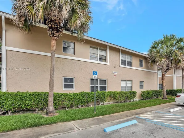 826 Twin Lakes Dr #18-D, Coral Springs, FL 33071