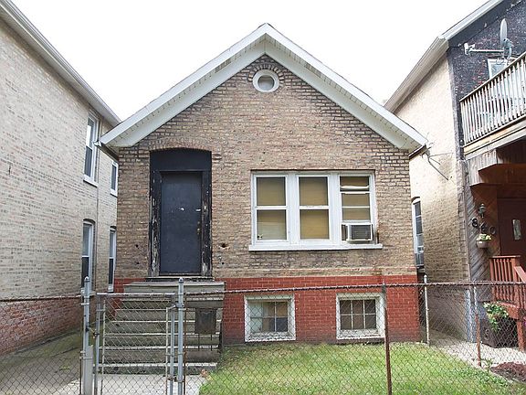 2nd image of 836 N Washtenaw Ave