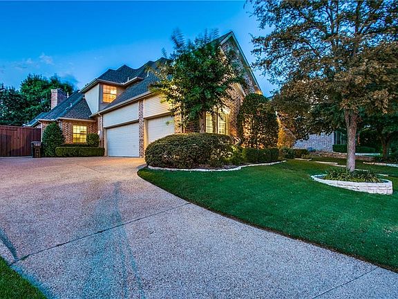 3rd image of 6613 Riverhill Dr