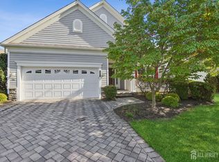 318 Biltmore Ln, Somerset, NJ 08873