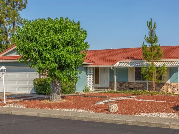 146 Carlsbad Circle, Vacaville, CA 95687