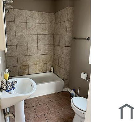5th image of 2414 W 61st St Unit 2