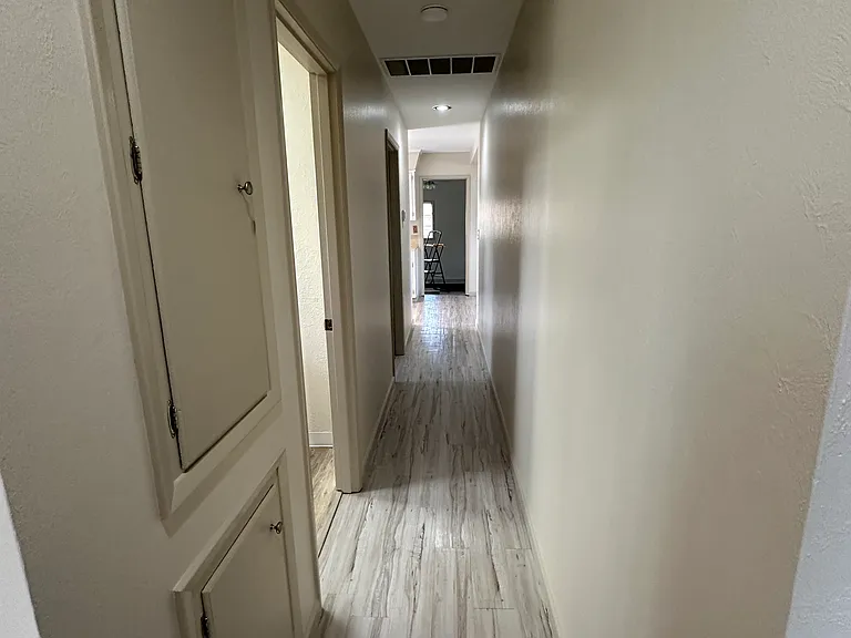 2405 SW Marshall Ave — Photo 27