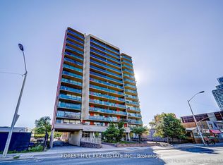 5949 Yonge St #803, Toronto, ON M2M3V8