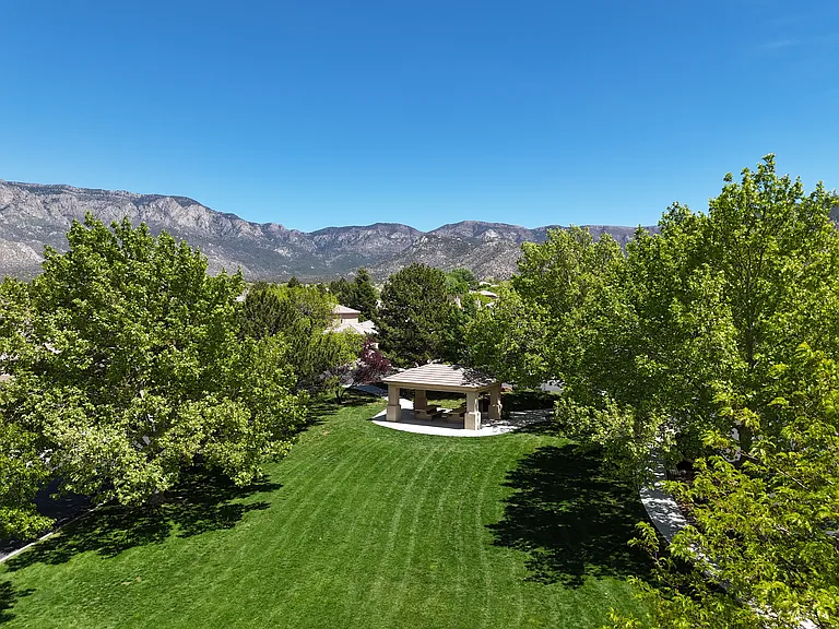 12607 Desert Marigold Ln NE — Photo 26