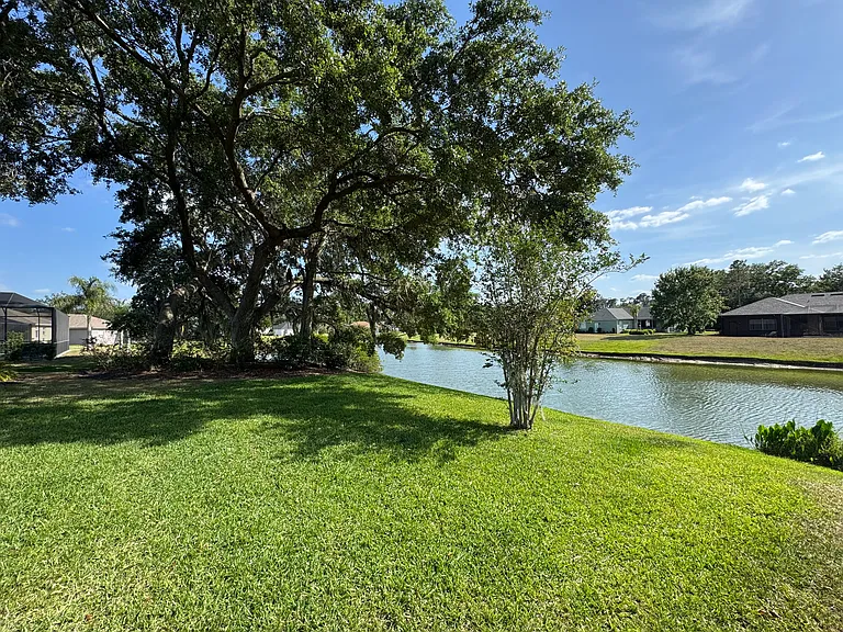 2929 Forest Hammock Dr — Photo 2