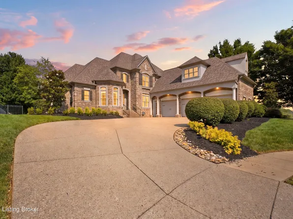 2101 Highland Springs Pl, Louisville, KY 40245