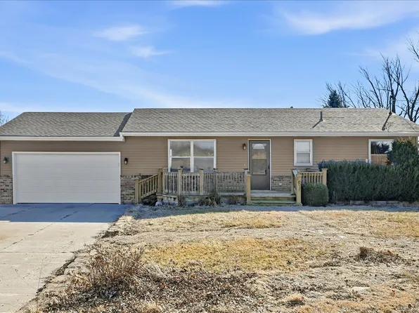 1005 4th St, Glenwood, IA 51534