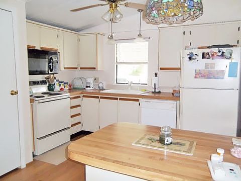 2nd image of 14308 Muirfield Dr