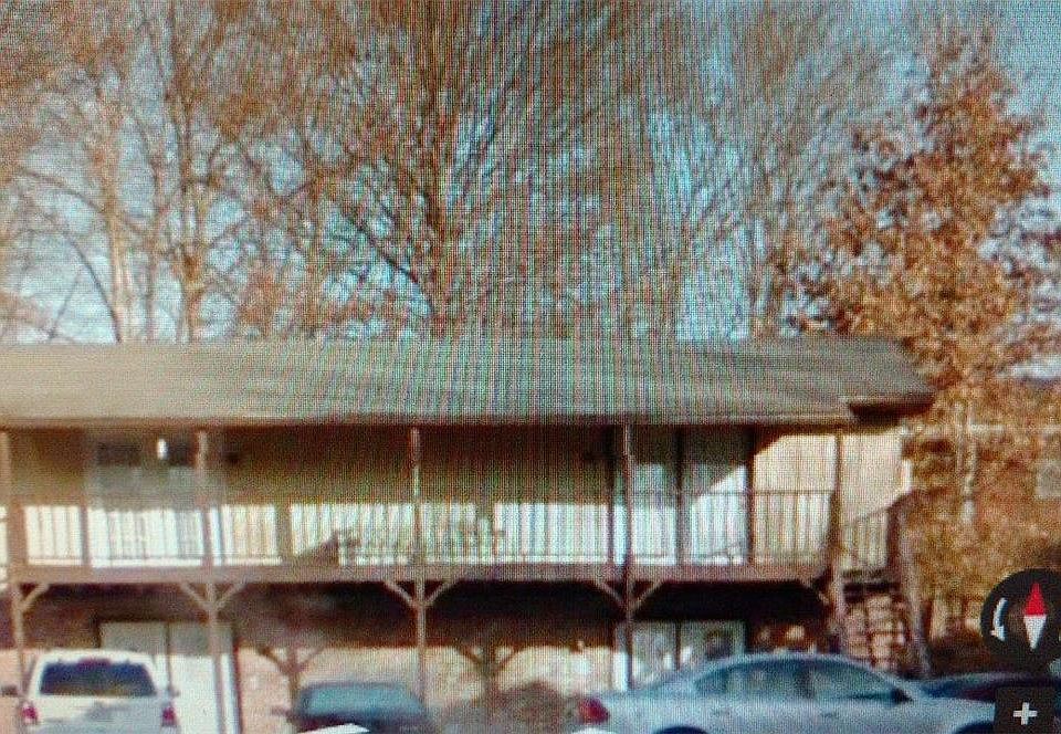 1st image of 1111 Cape Hills Dr