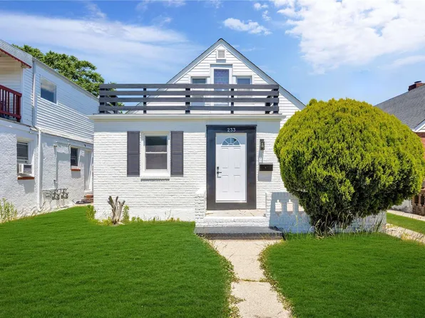 233 E Market Street, Long Beach, NY 11561