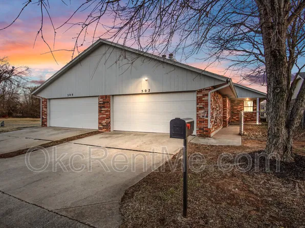 502 Peppertree Ln, Midwest City, OK 73110