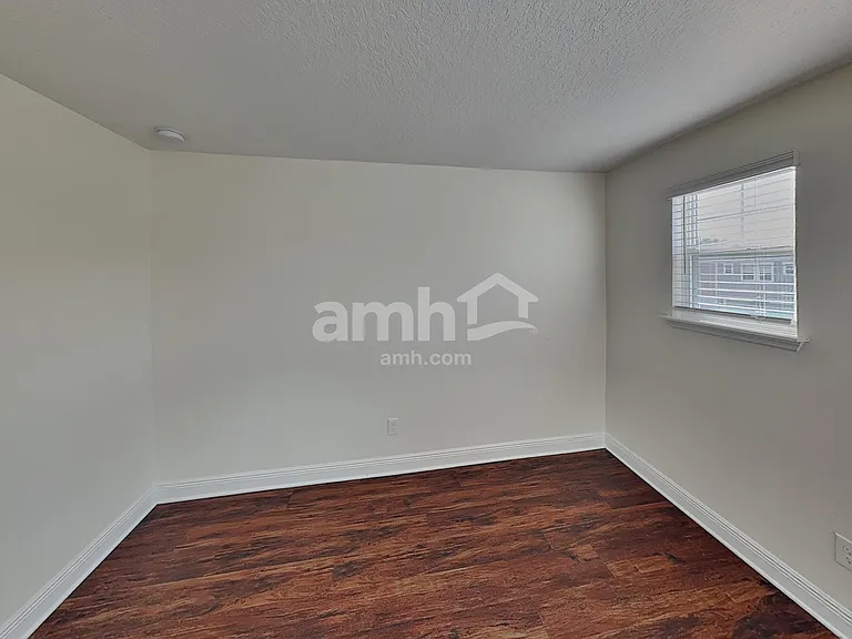 2805 Ponds Trl — Photo 17
