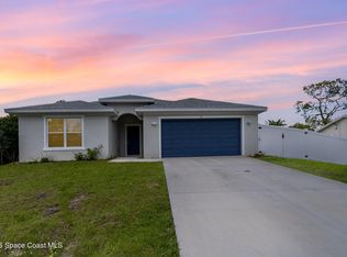 866 Carnival Rd SE, Palm Bay, FL 32909