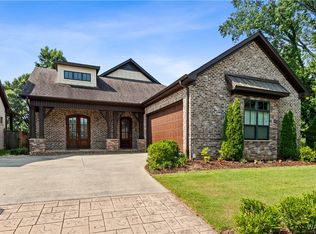 1407 Waterfall Pkwy, Tuscaloosa, AL 35406