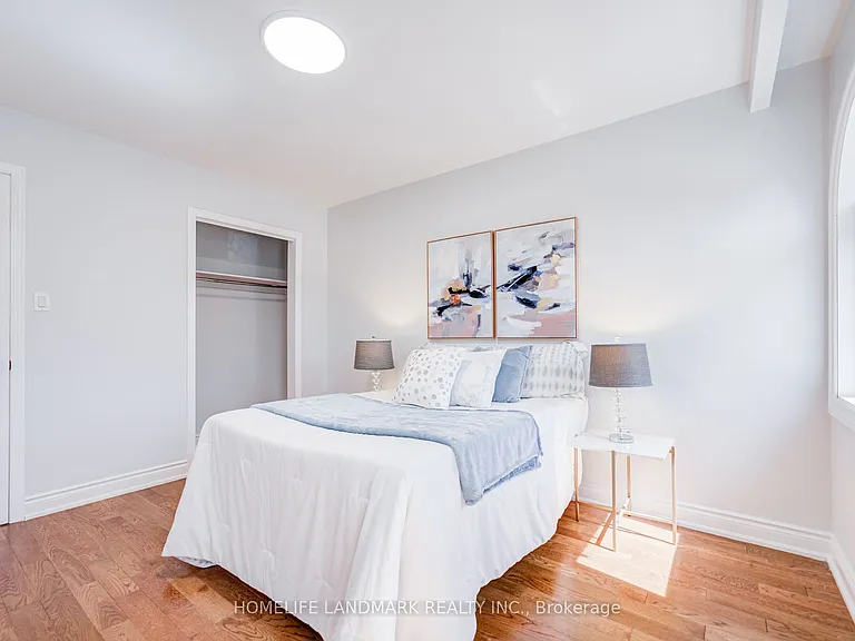 1608 Sherwood Forrest Cir — Photo 33