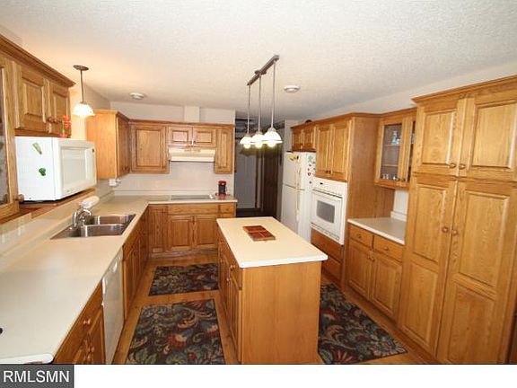 3rd image of 1151 Willow Pond Dr