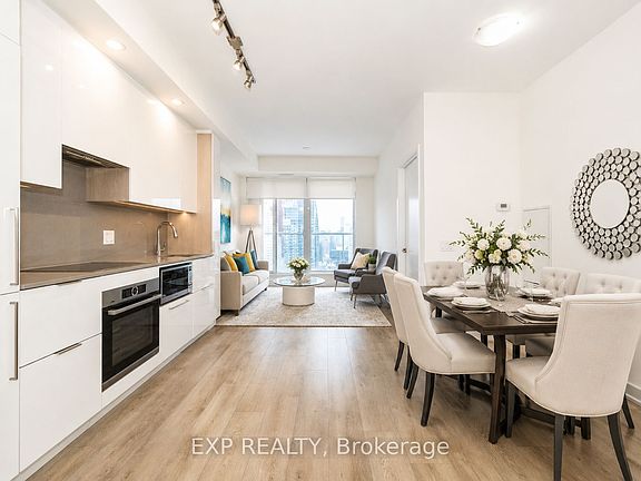5th image of 28 Freeland St #5205