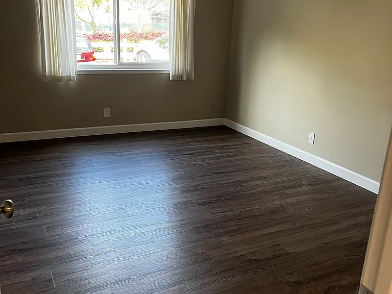 30 Gladys Ct #3 — Photo 24