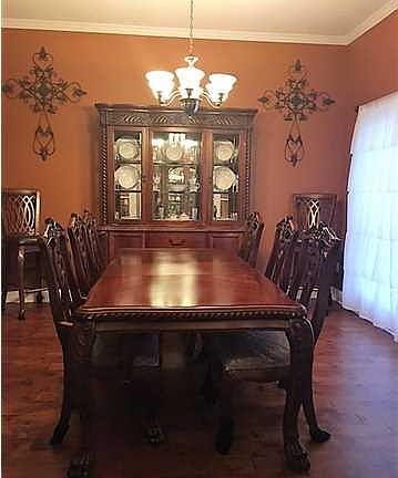 3rd image of 1863 Harrison Dr