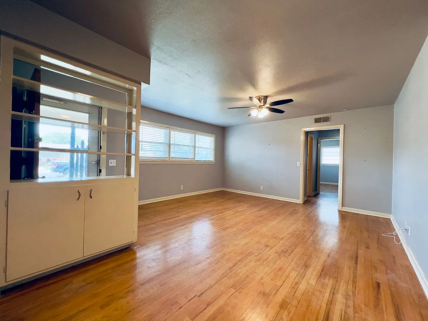 Great 3/2/1 Located Near Texas Tech University — Photo 3