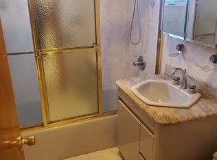 1425 Dahill Rd #1, Brooklyn, NY 11204