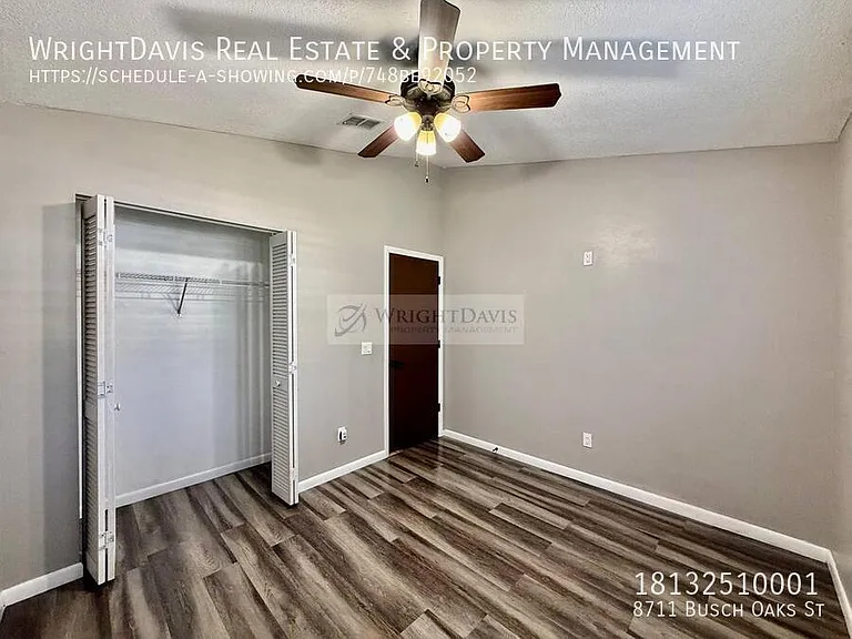 8711 Busch Oaks St — Photo 30