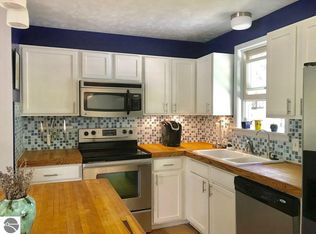 5708 Karlin Rd, Interlochen, MI 49643