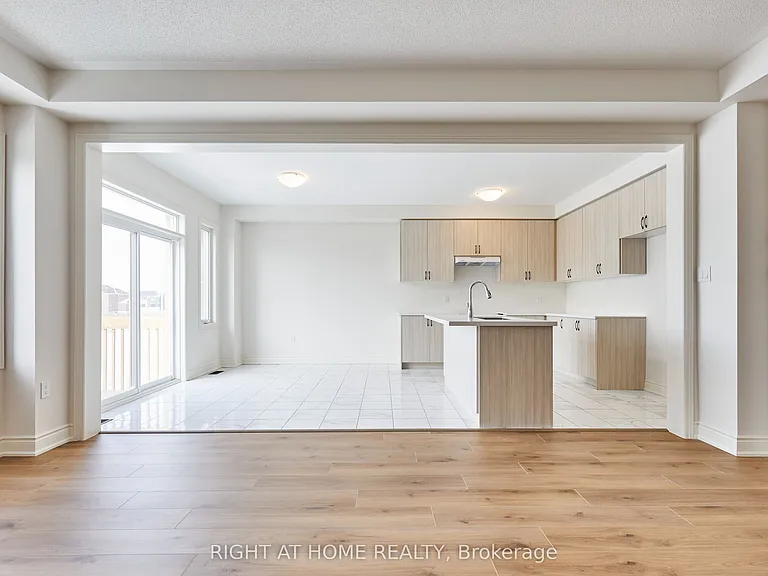 2122 Cayenne St #UPPER LEVEL — Photo 11