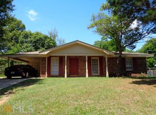 303 Utah Ave, Warner Robins, GA 31093