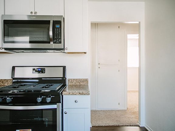 Nadene St. Mojave House-16