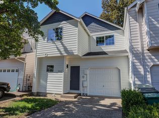 18067 SW Niks Dr, Beaverton, OR 97003