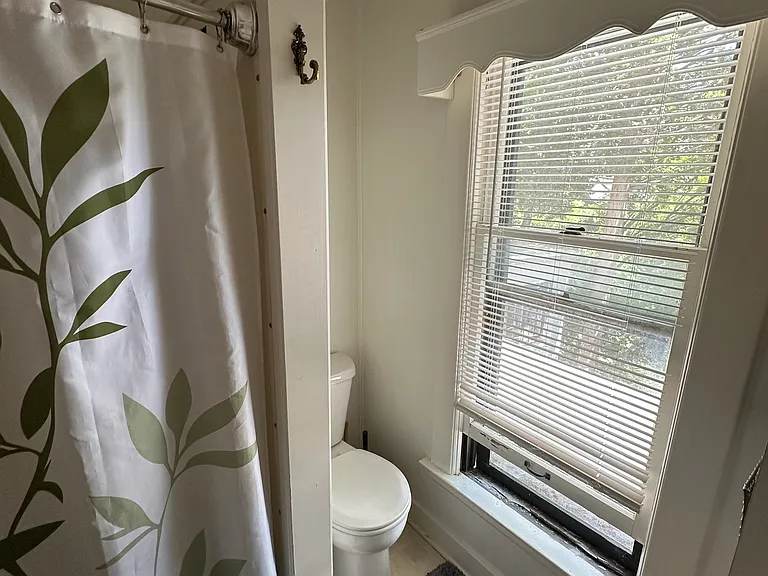 528 Glenwood Ave SE — Photo 20